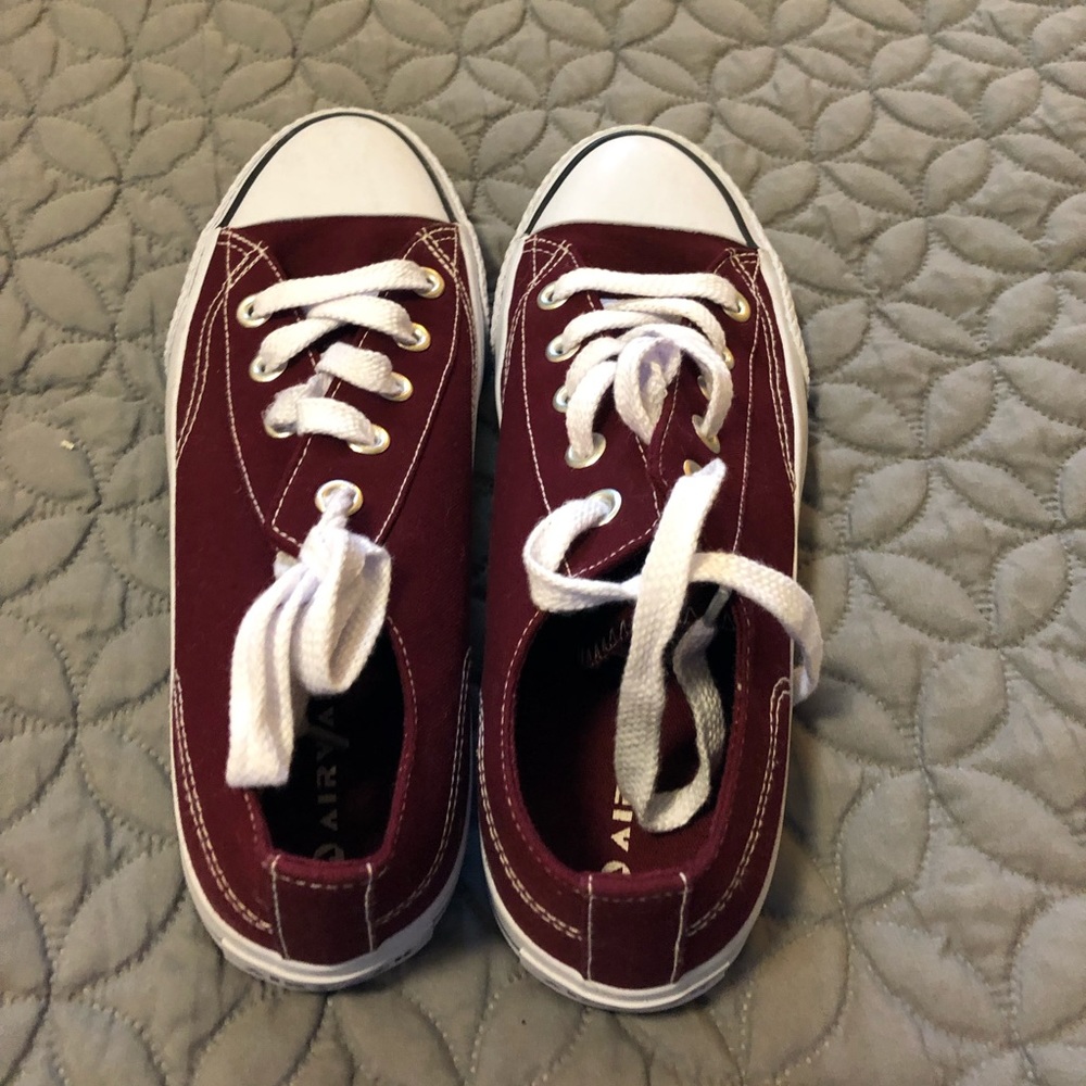 Women’s sneakers